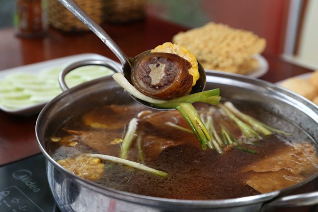 Món đuôi bò hầm thuốc bắc có tác dụng gì?